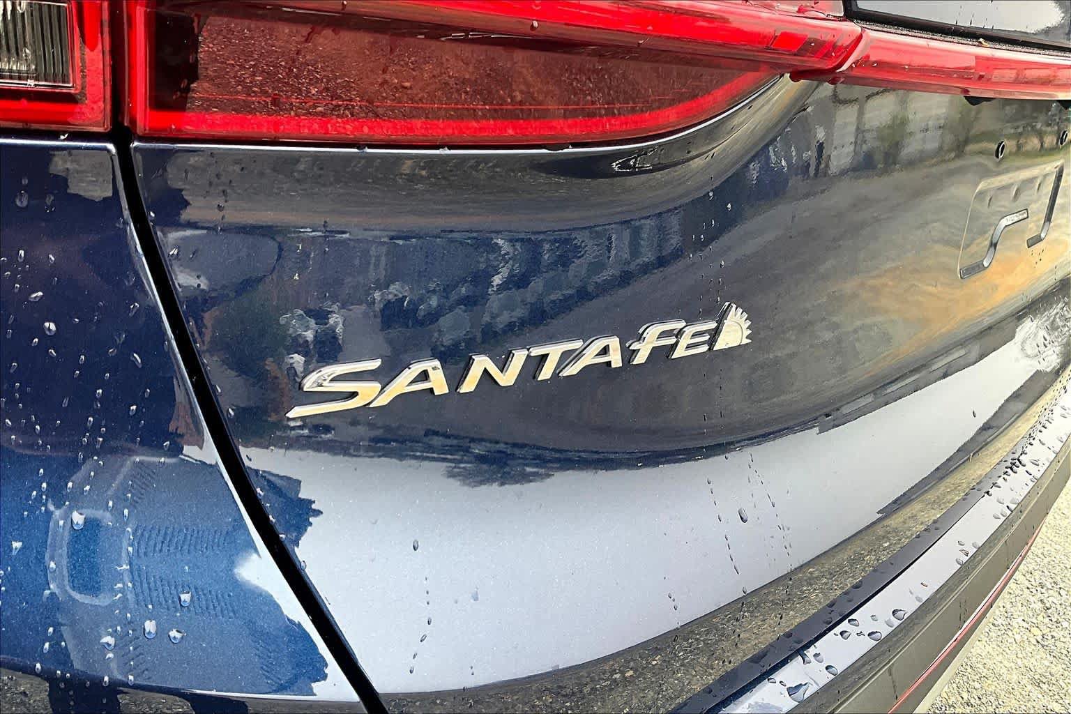 Used 2021 Hyundai Santa Fe SEL w/ Convenience Package AWD/4WD image 10