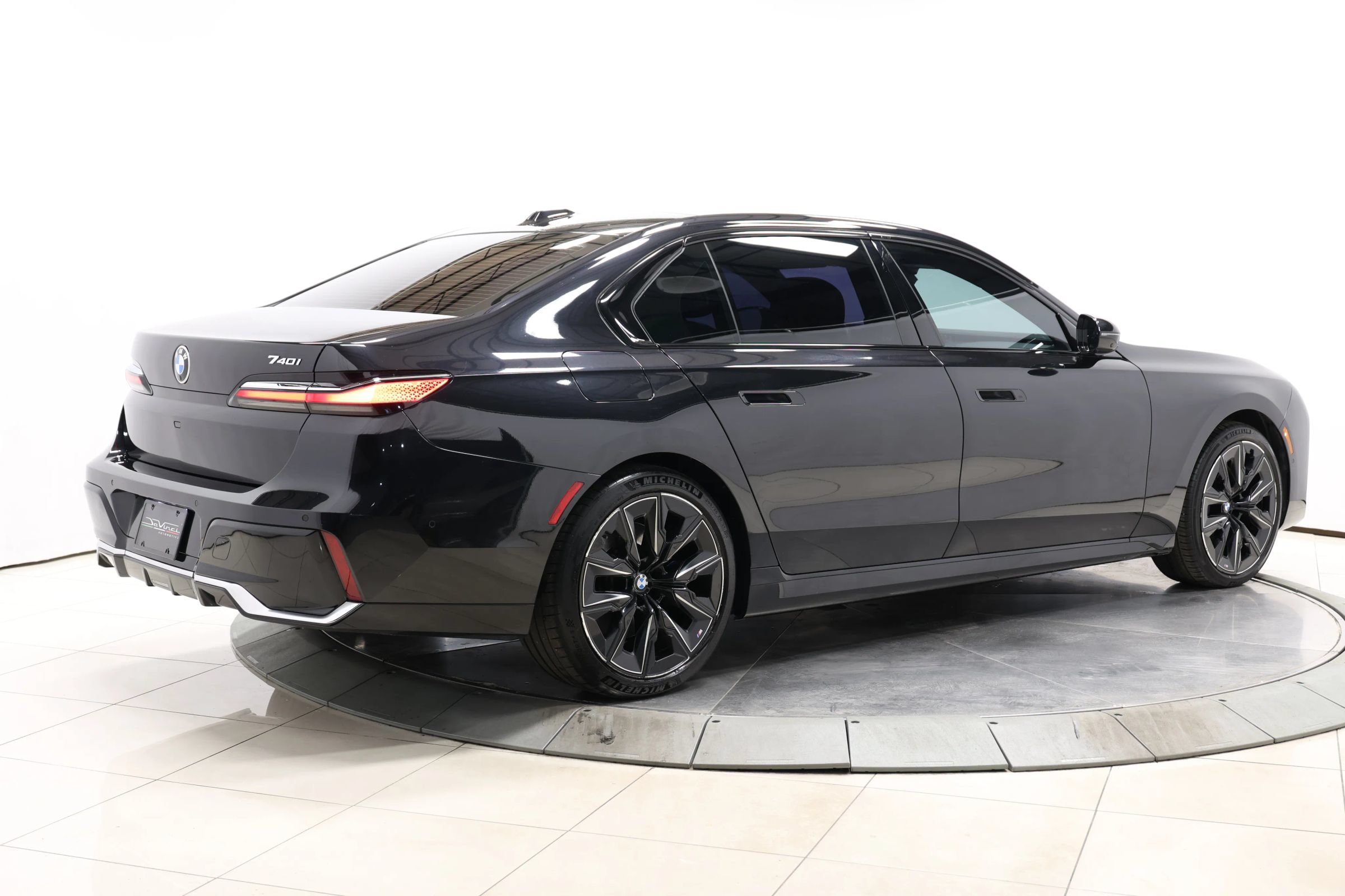 Used 2023 BMW 740i RWD image 77