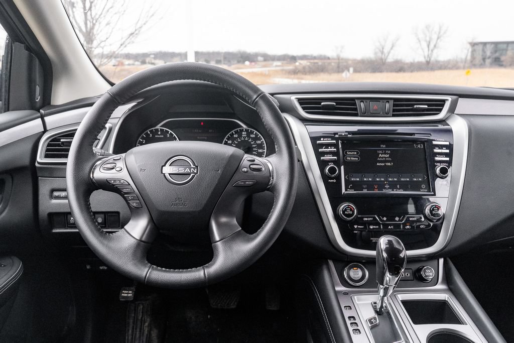 Used 2024 Nissan Murano SV w/ SV Midnight Edition Package AWD/4WD image 15