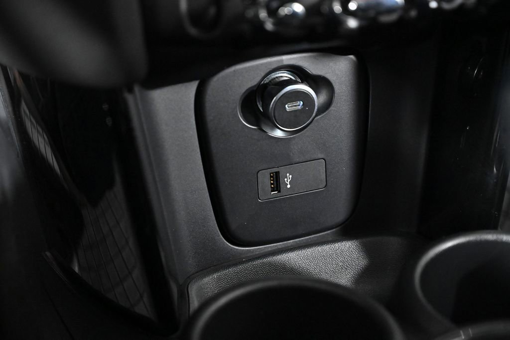 Certified 2024 MINI Cooper S image 20