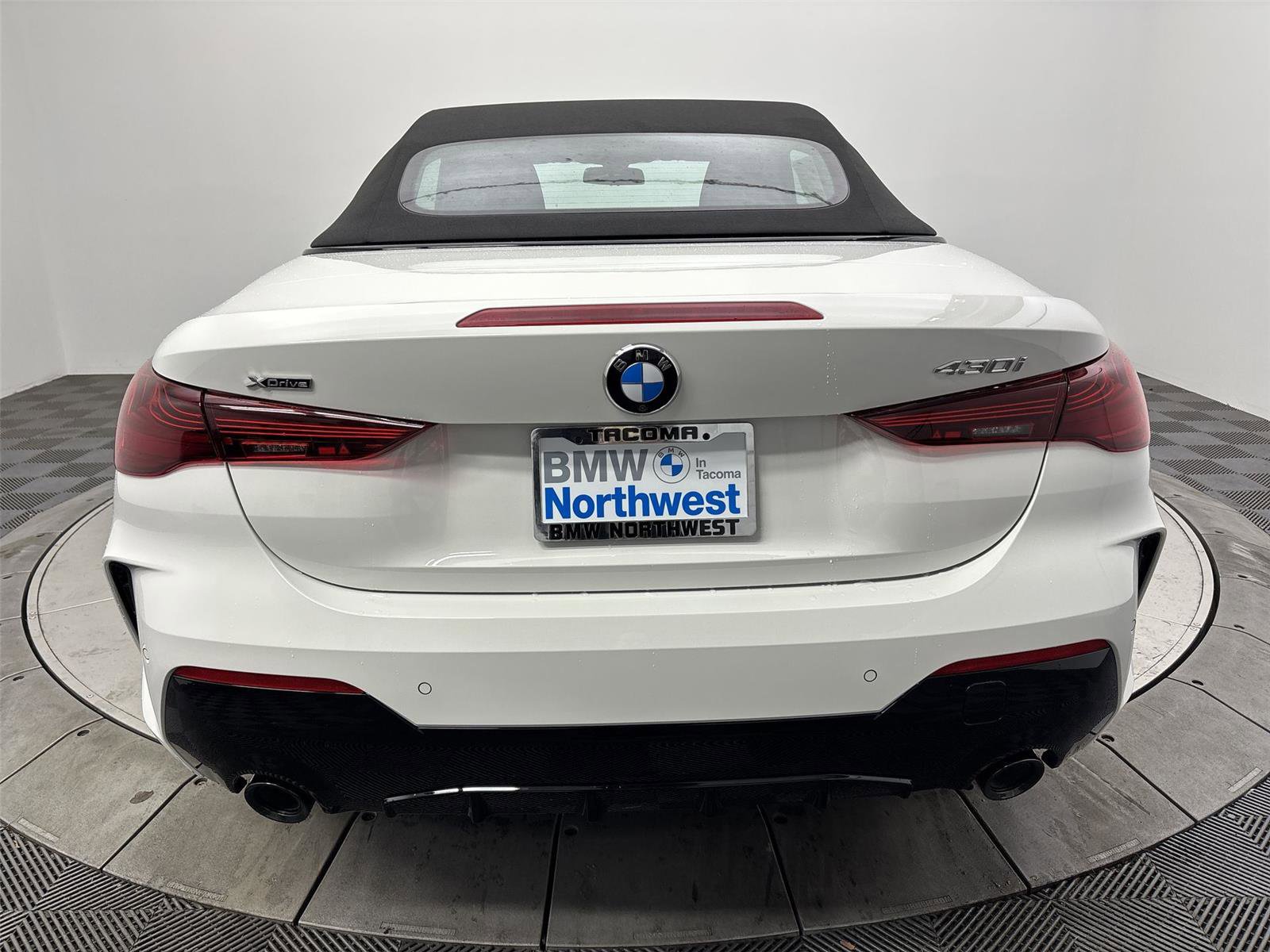 New 2026 BMW 430i xDrive Convertible w/ M Sport Package image 15