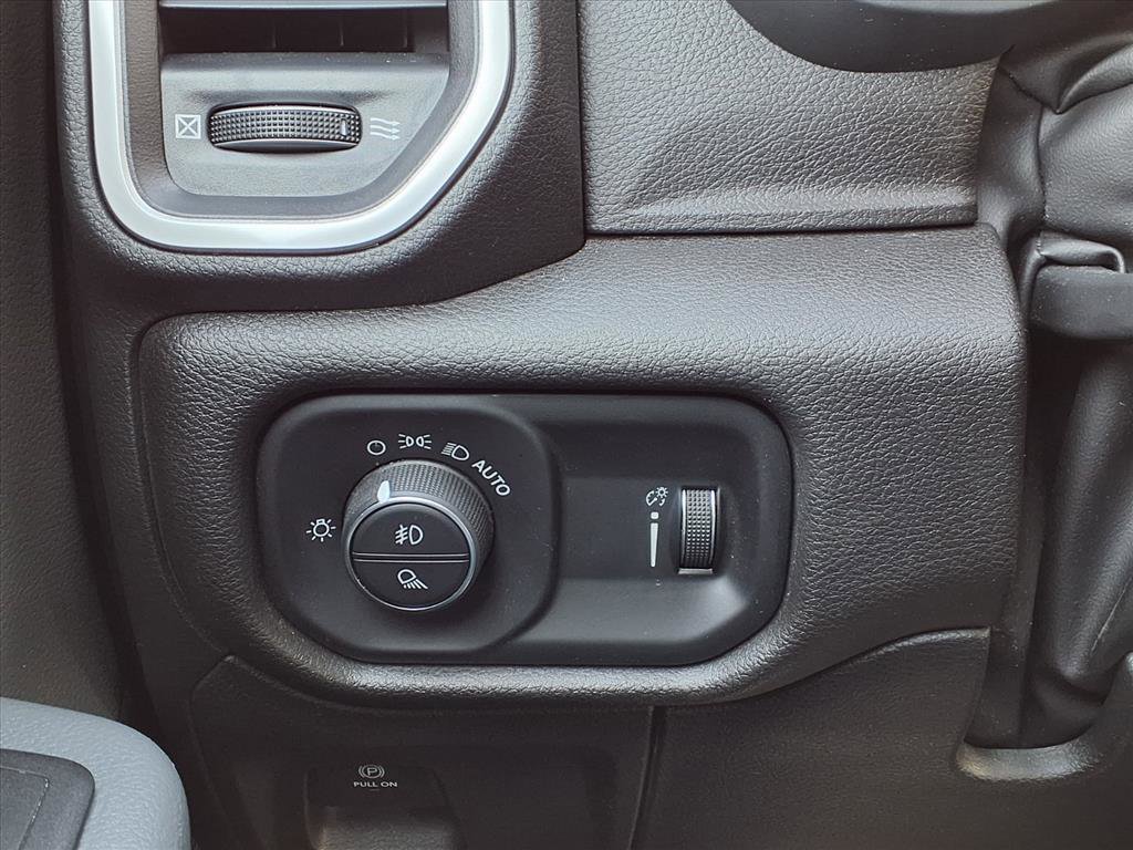 Used 2022 RAM 1500 Big Horn image 25