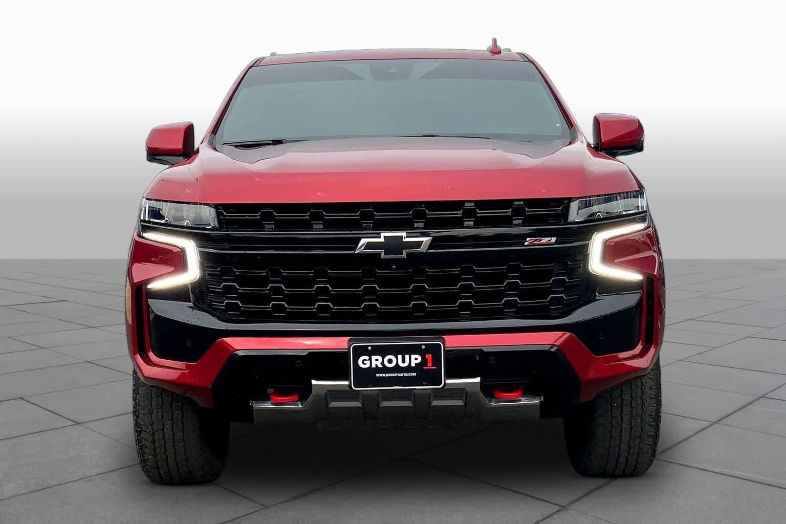 Certified 2024 Chevrolet Tahoe Z71 w/ Luxury Package AWD/4WD image 4
