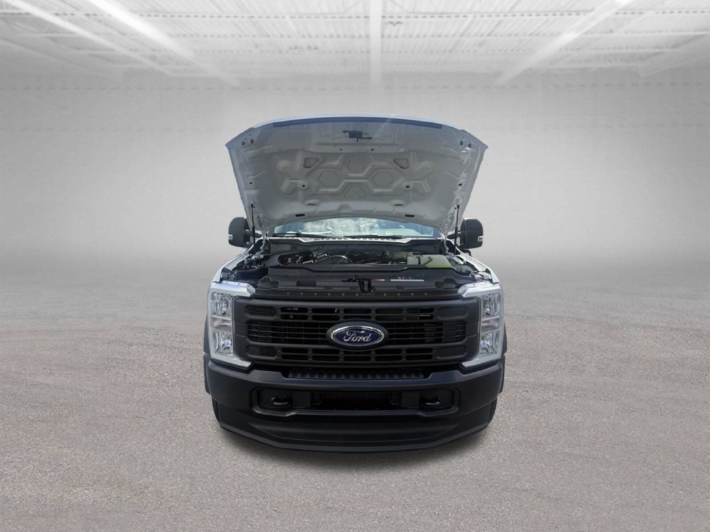New 2026 Ford F550 Luxury RWD image 44