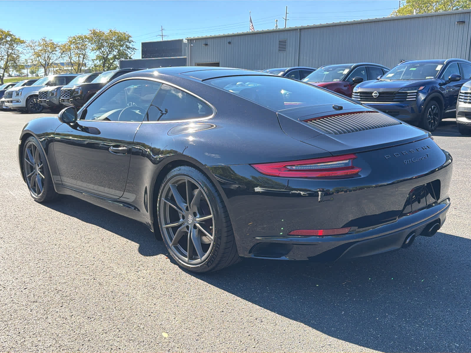Used 2018 Porsche 911 Carrera T RWD image 2