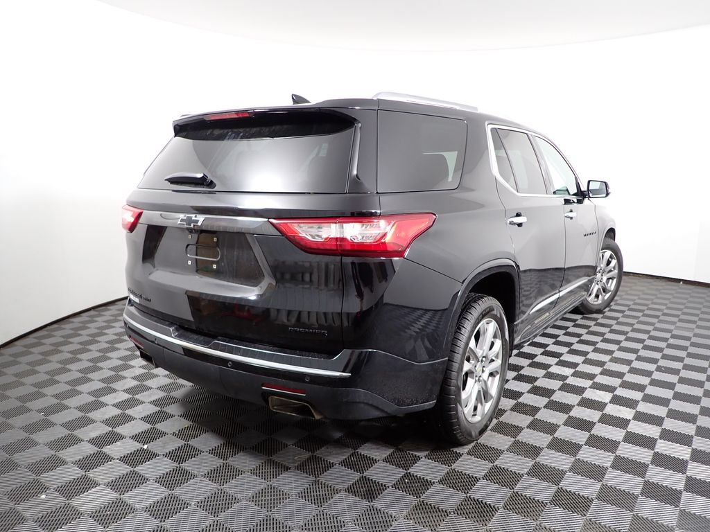 Used 2019 Chevrolet Traverse Premier w/ LPO, Blackout Package AWD/4WD image 20