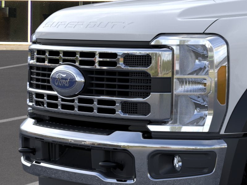 New 2026 Ford F550 4x4 Crew Cab image 39