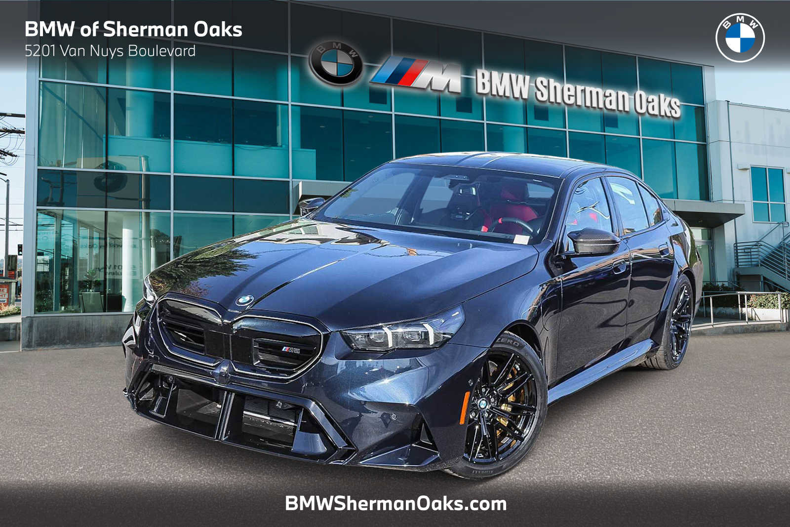 Used 2025 BMW M5 image 1