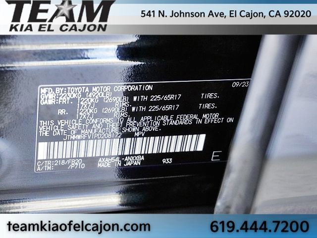 Used 2023 Toyota RAV4 LE image 31