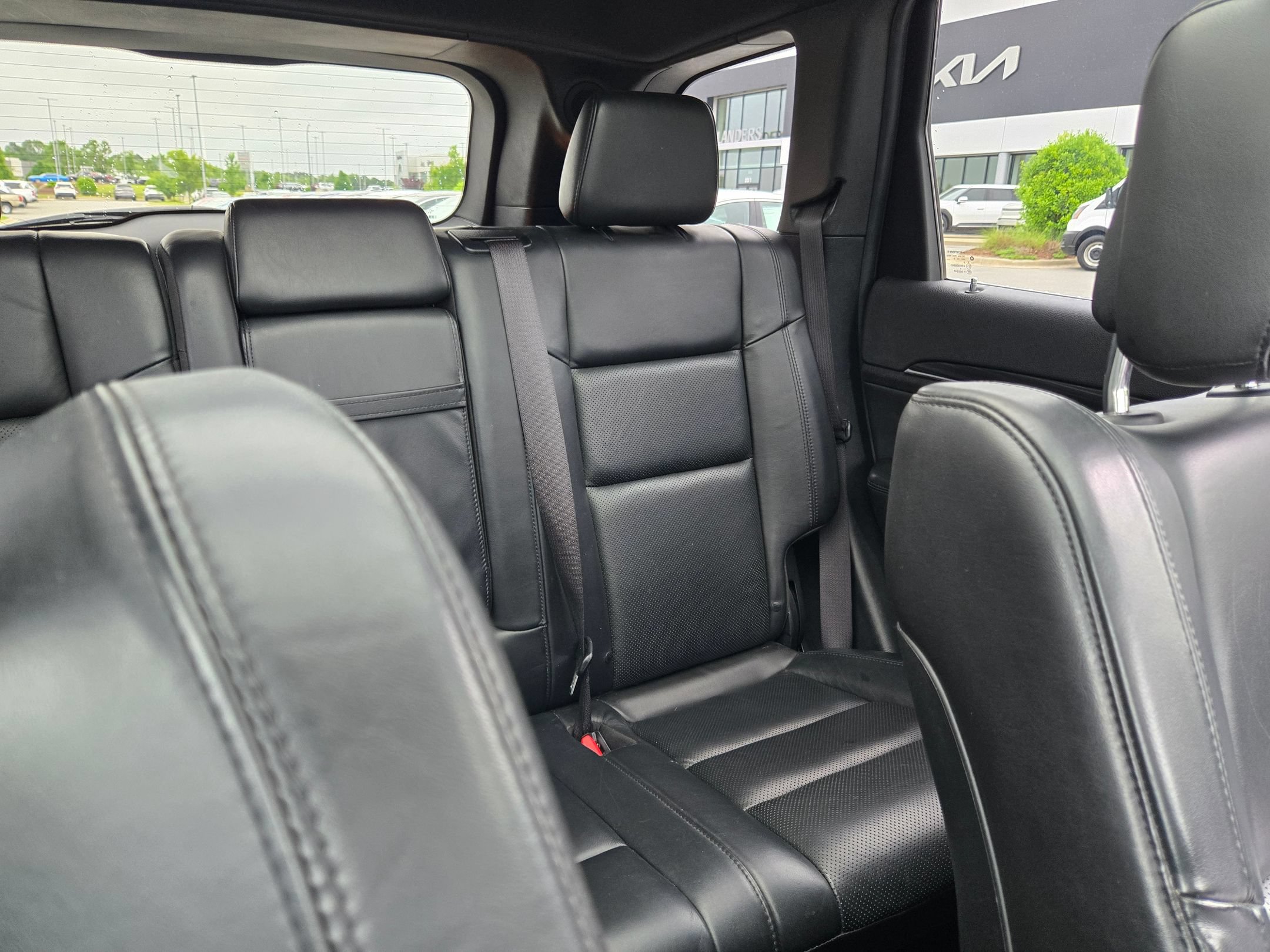 Used 2019 Jeep Grand Cherokee Limited w/ Luxury Group II AWD/4WD image 14