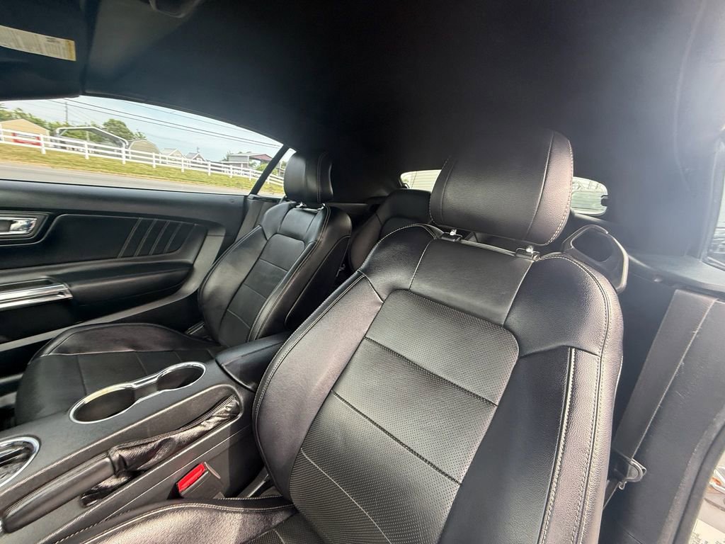 Used 2016 Ford Mustang Premium RWD image 13