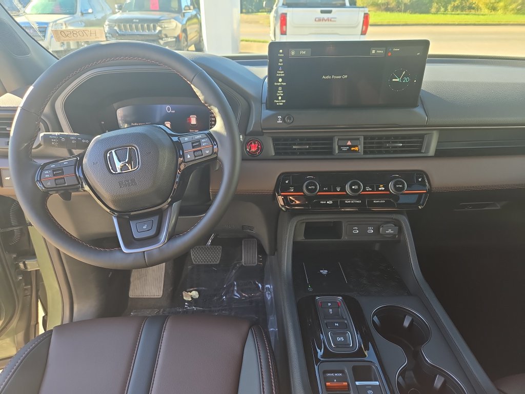 New 2026 Honda Pilot TrailSport image 12
