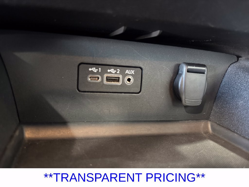 Used 2025 Nissan Altima 2.5 SV FWD image 23
