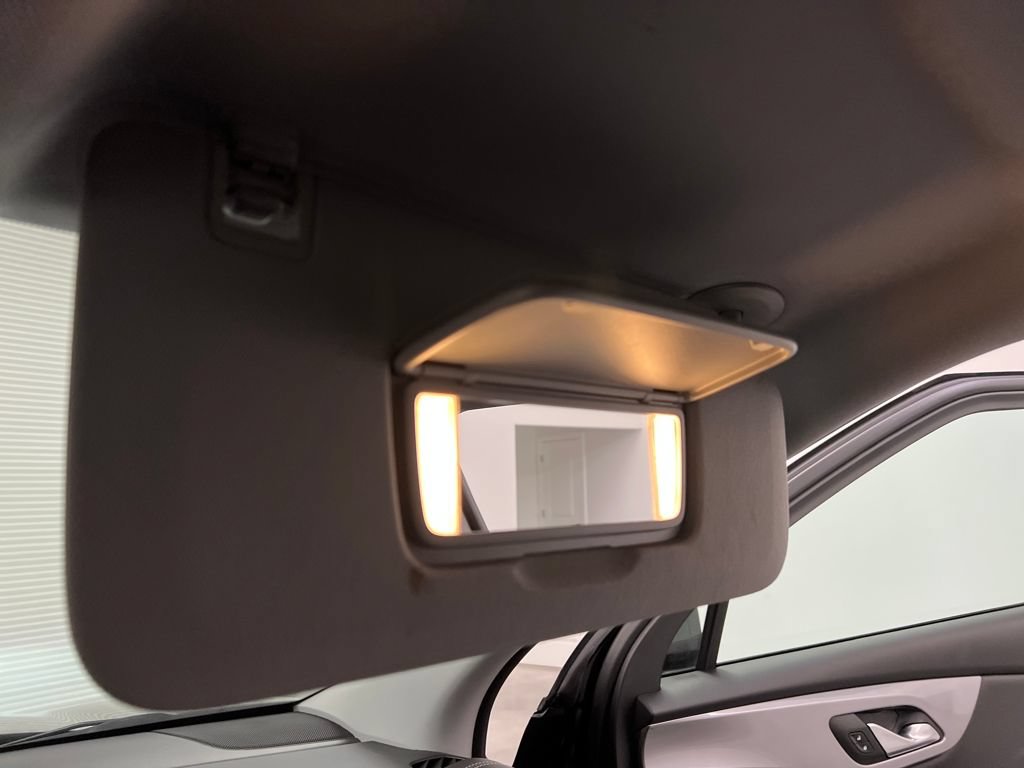 Used 2025 Chevrolet Blazer LT FWD image 67