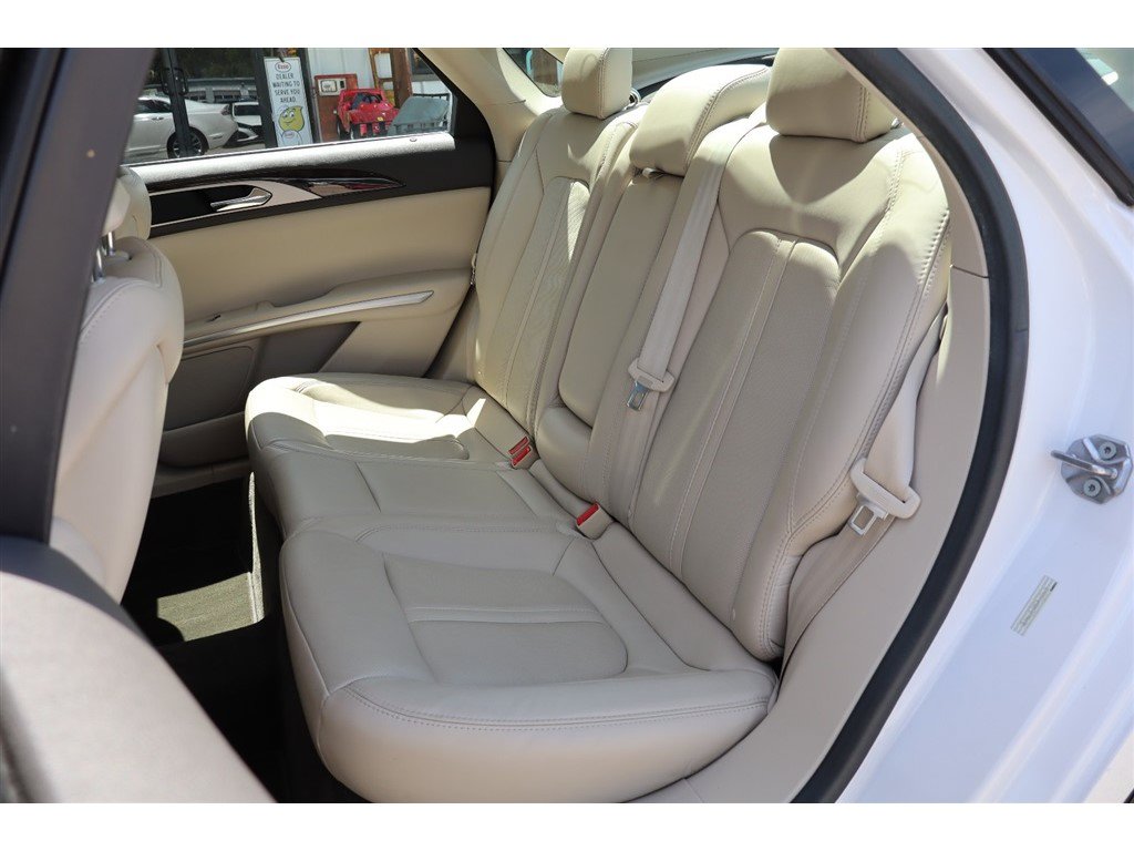 Used 2016 Lincoln MKZ Hybrid w/ Equipment Group 600A Reserve FWD image 12