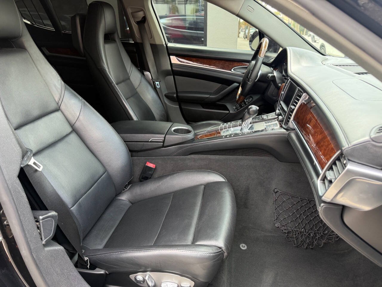 Used 2011 Porsche Panamera 4S AWD/4WD image 32