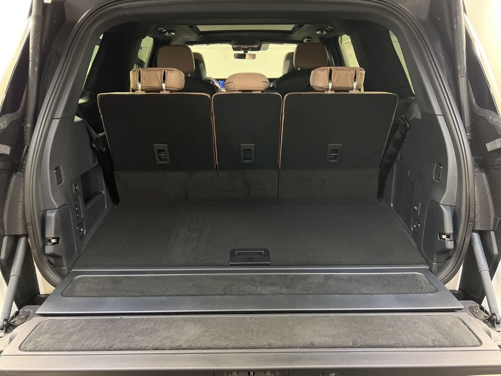 New 2026 Lincoln Navigator Black Label AWD/4WD image 40