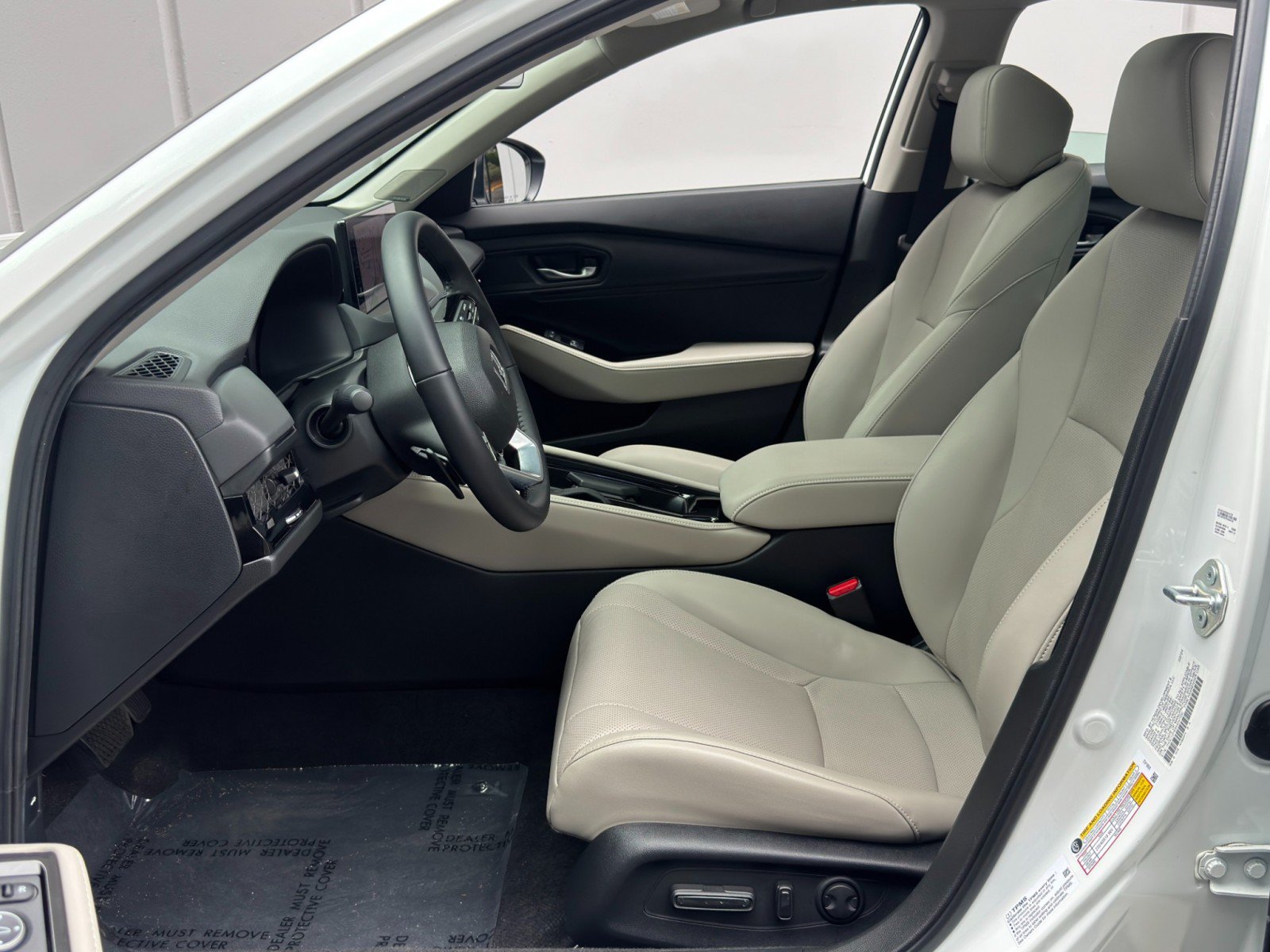 Used 2024 Honda Accord Touring image 16
