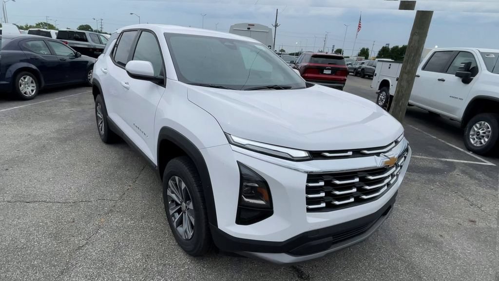 New 2026 Chevrolet Equinox LT w/ LPO, Floor Liner Package FWD image 4