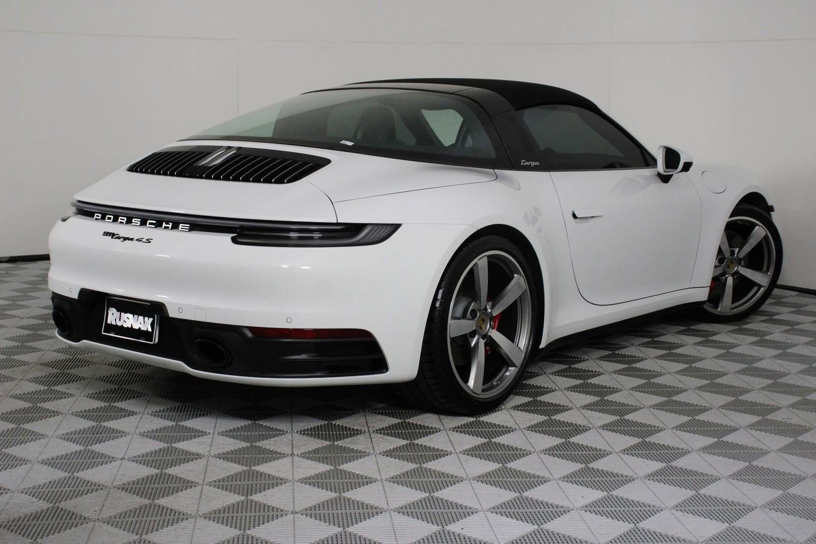 Certified 2024 Porsche 911 Targa 4S image 7