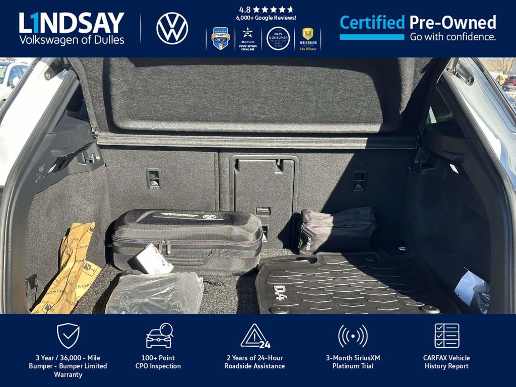 Used 2021 Volkswagen ID.4 Pro S w/ Gradient Package image 15