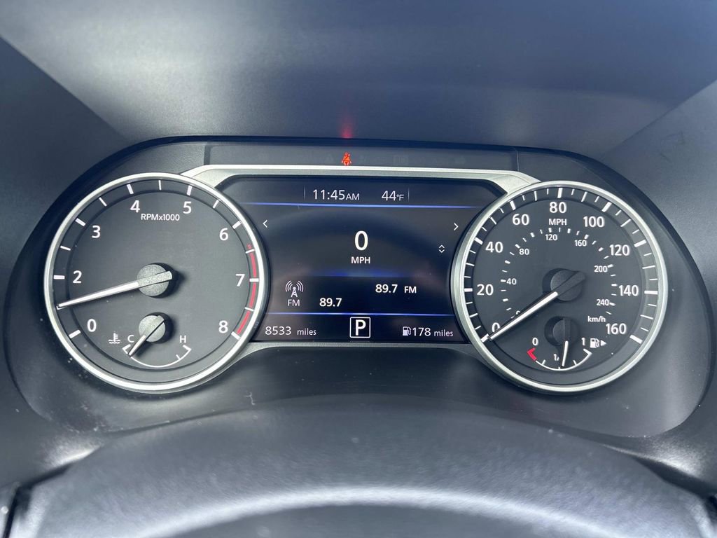 Certified 2023 Nissan Sentra SR FWD image 27
