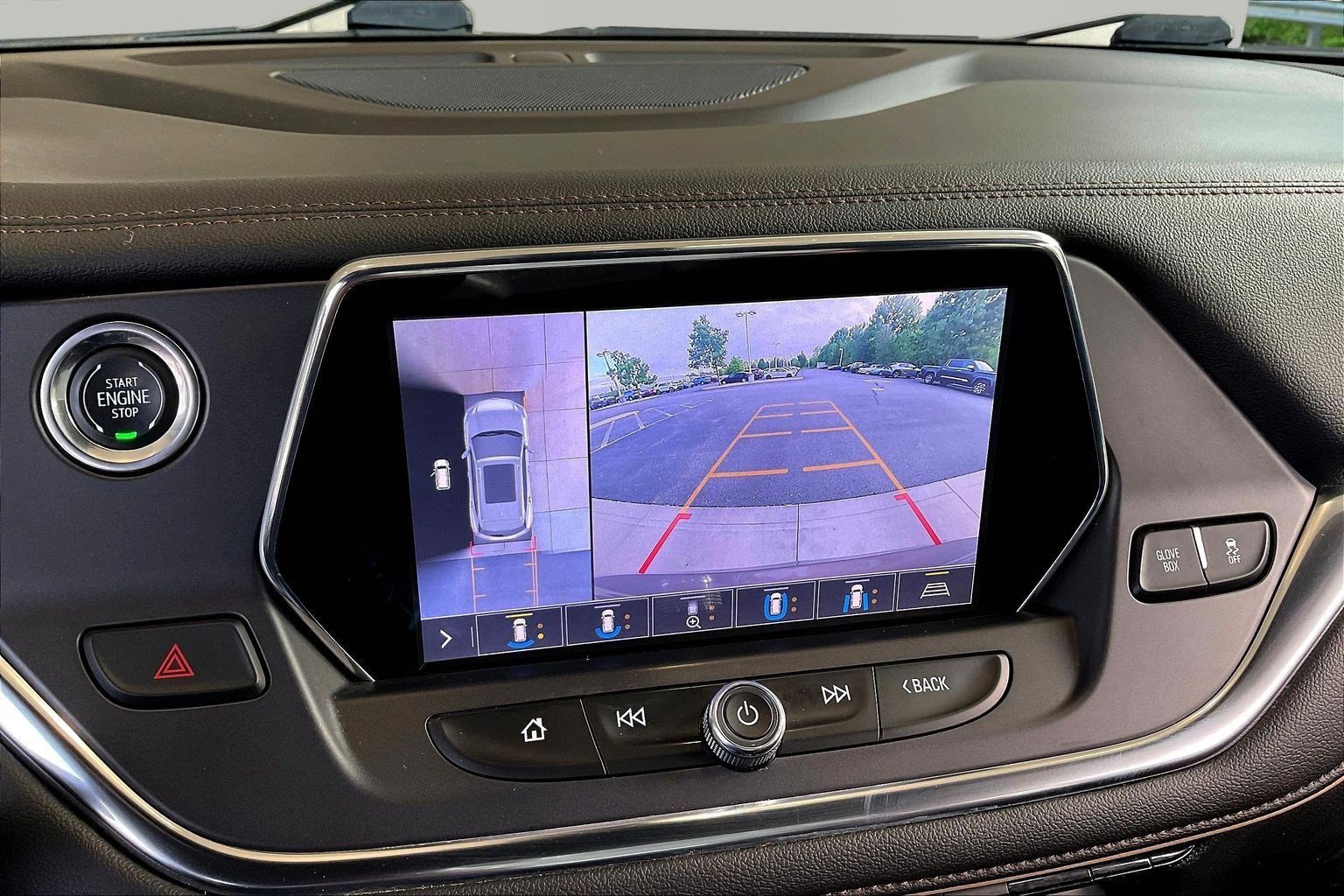Used 2019 Chevrolet Blazer Premier w/ Sun and Wheels Package FWD image 14