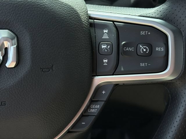 New 2026 RAM 5500 Tradesman AWD/4WD image 25