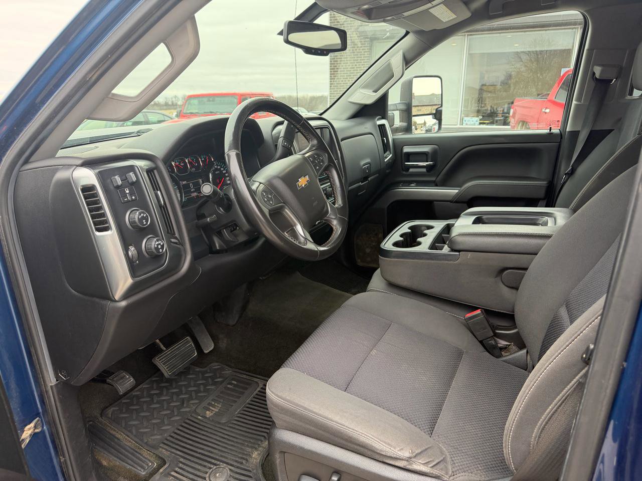 Used 2017 Chevrolet Silverado 2500 LT w/ LT Convenience Package image 18