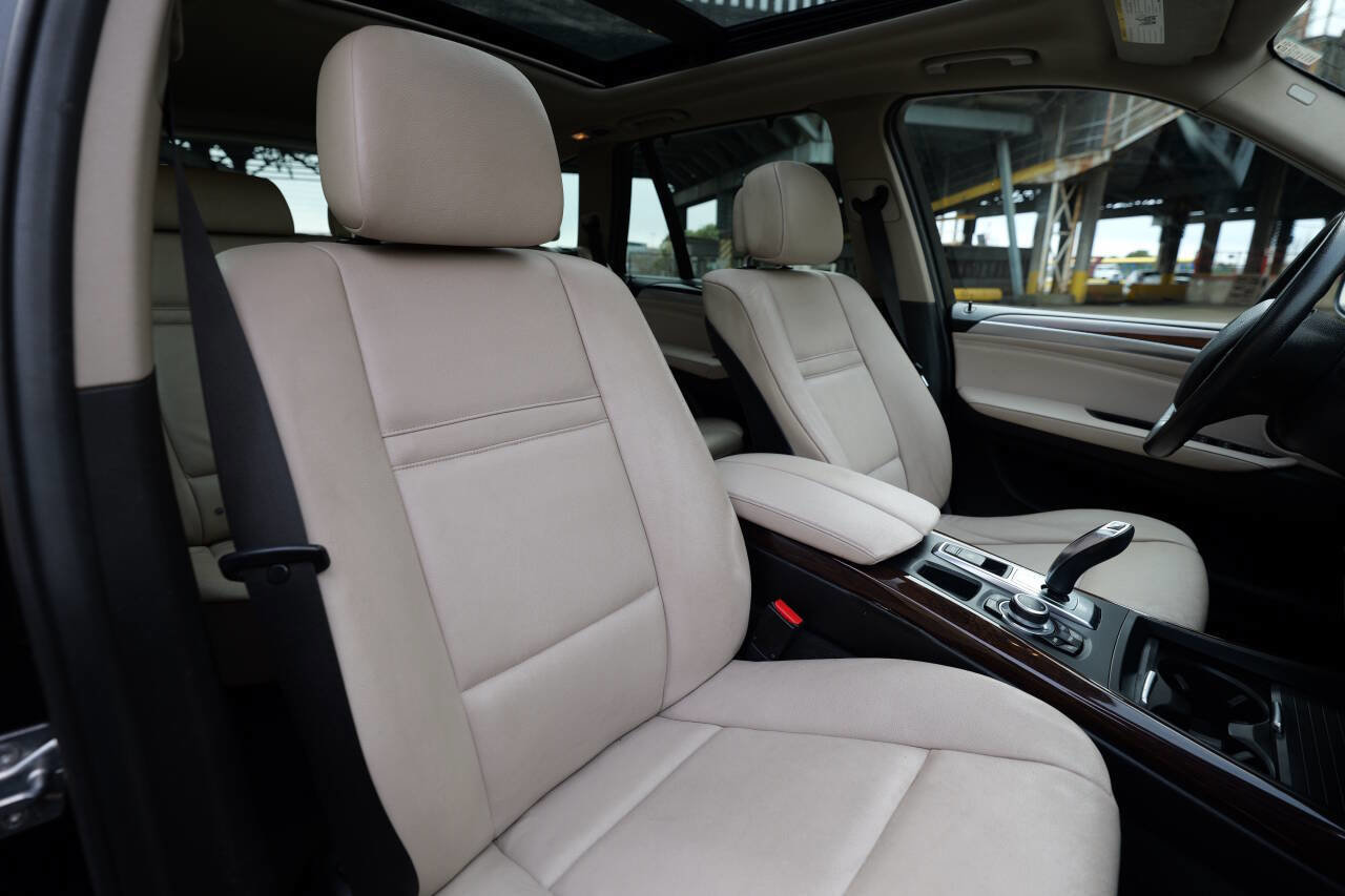 Used 2011 BMW X5 xDrive35i image 71