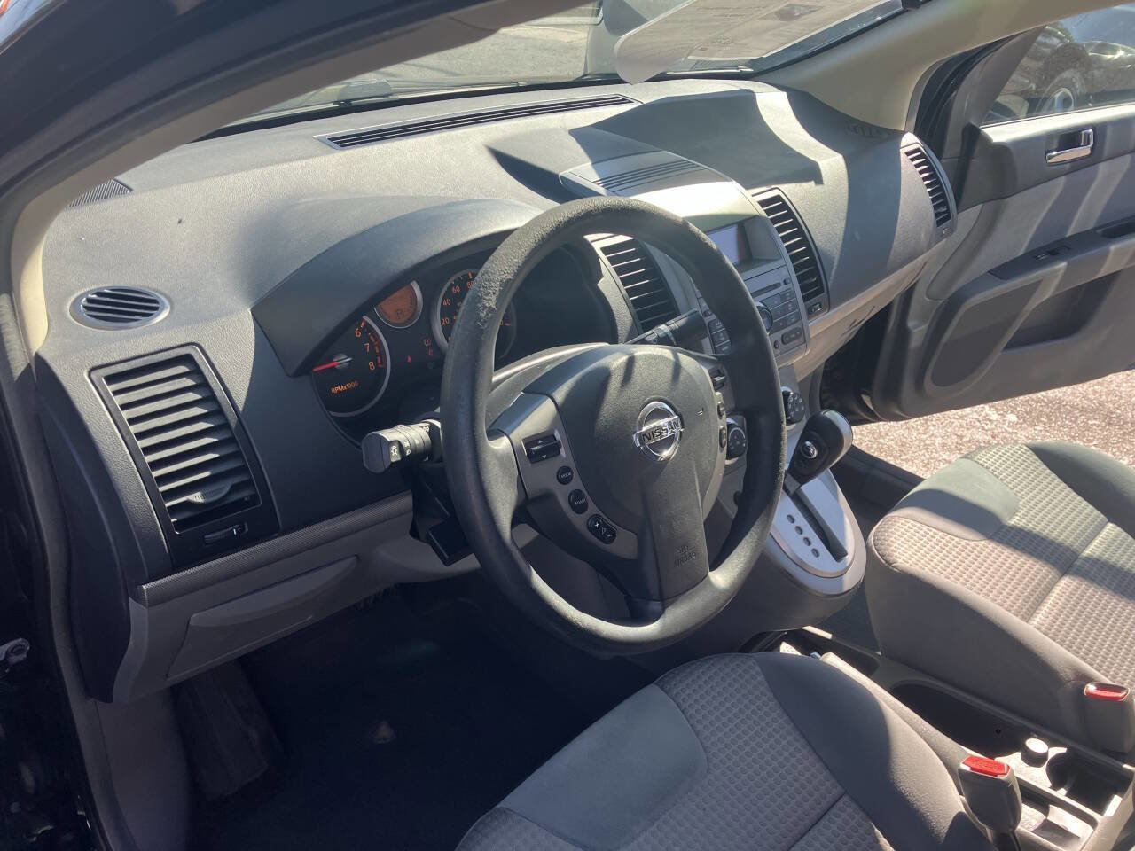Used 2008 Nissan Sentra 2.0 S FWD image 18