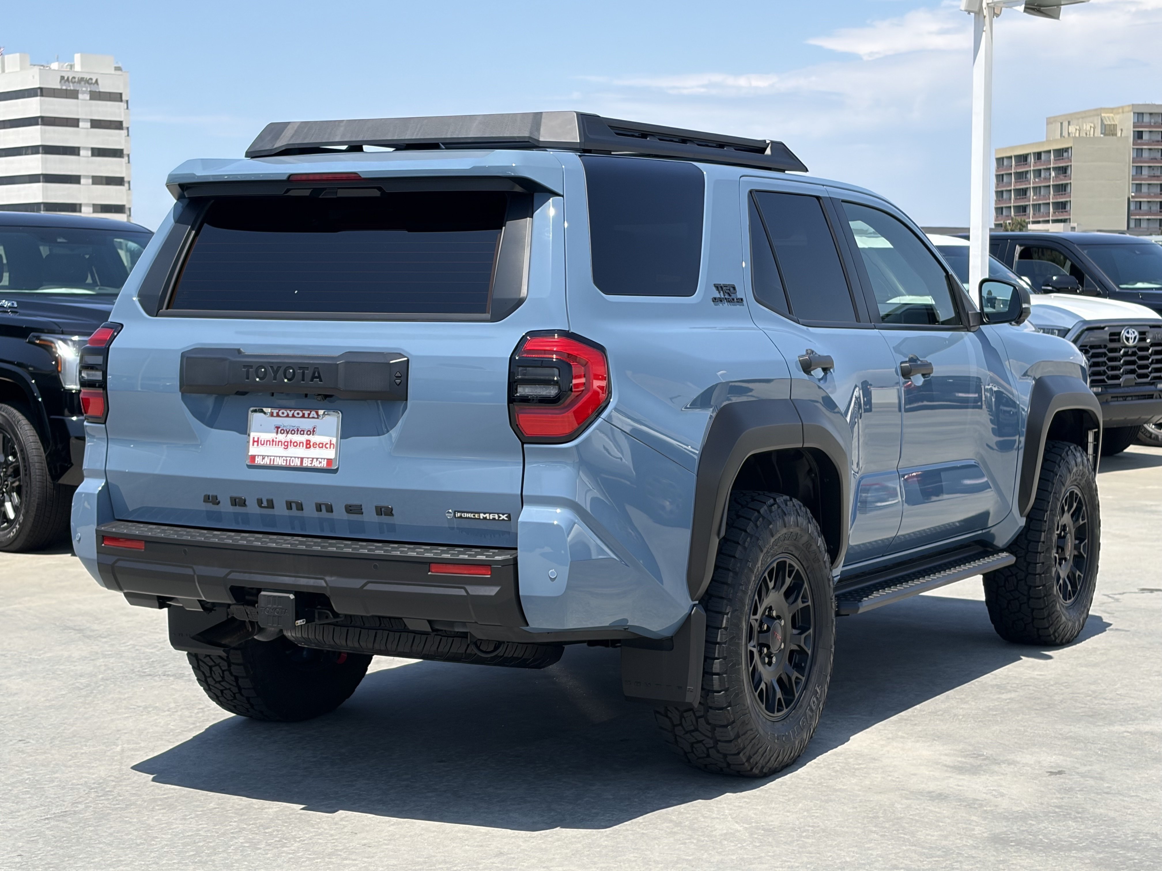 Certified 2025 Toyota 4Runner TRD Off-Road Premium AWD/4WD image 3