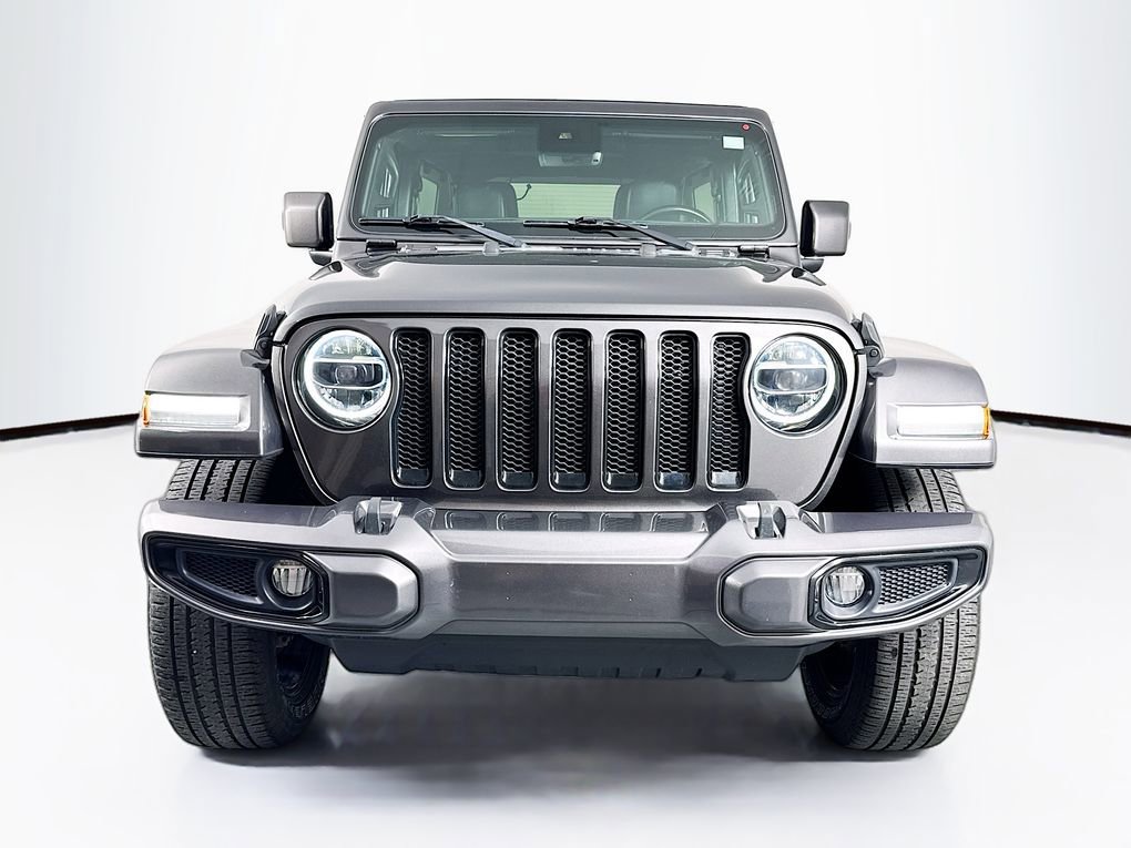 Used 2021 Jeep Wrangler Unlimited Sahara image 2