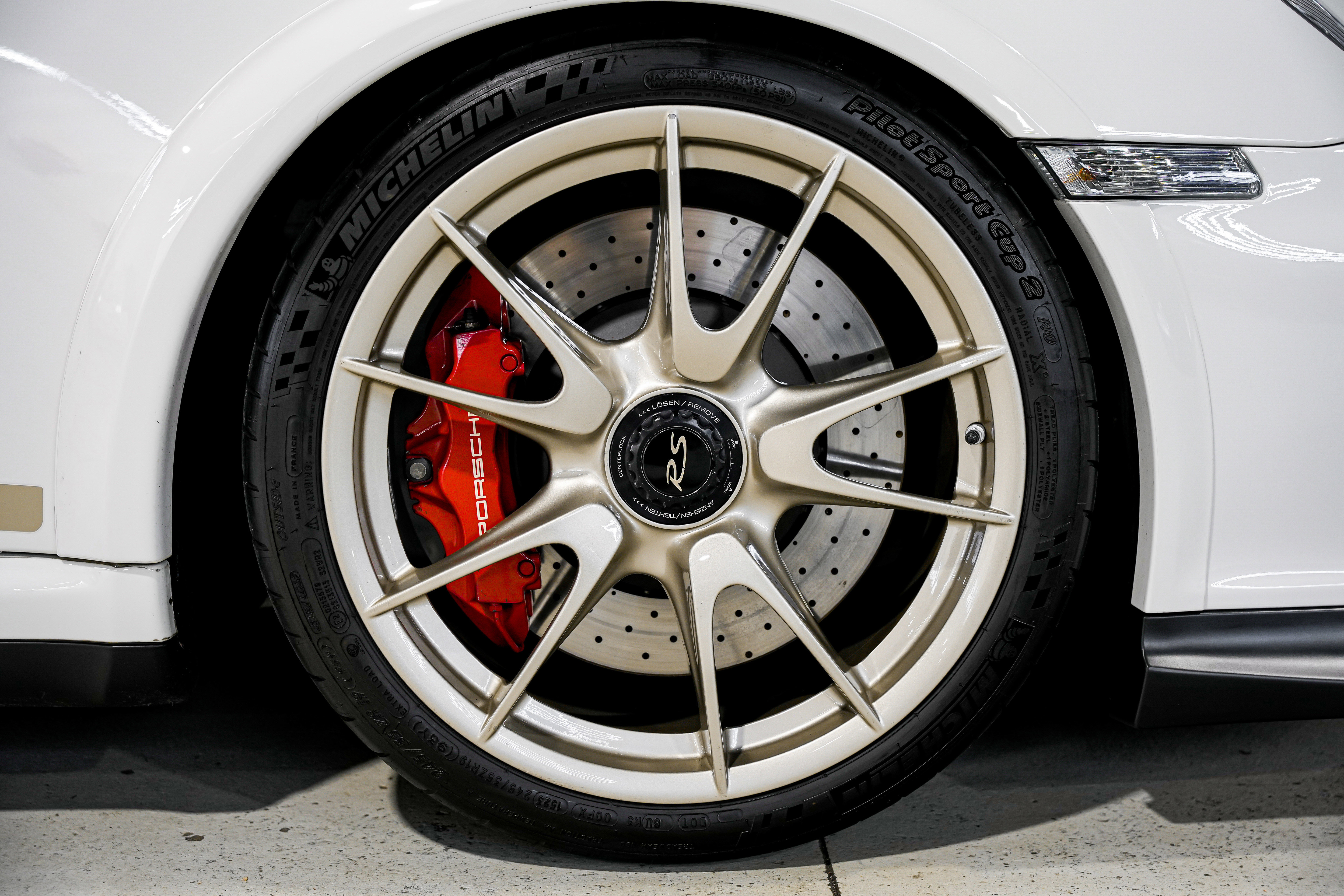 Used 2010 Porsche 911 GT3 RS image 54