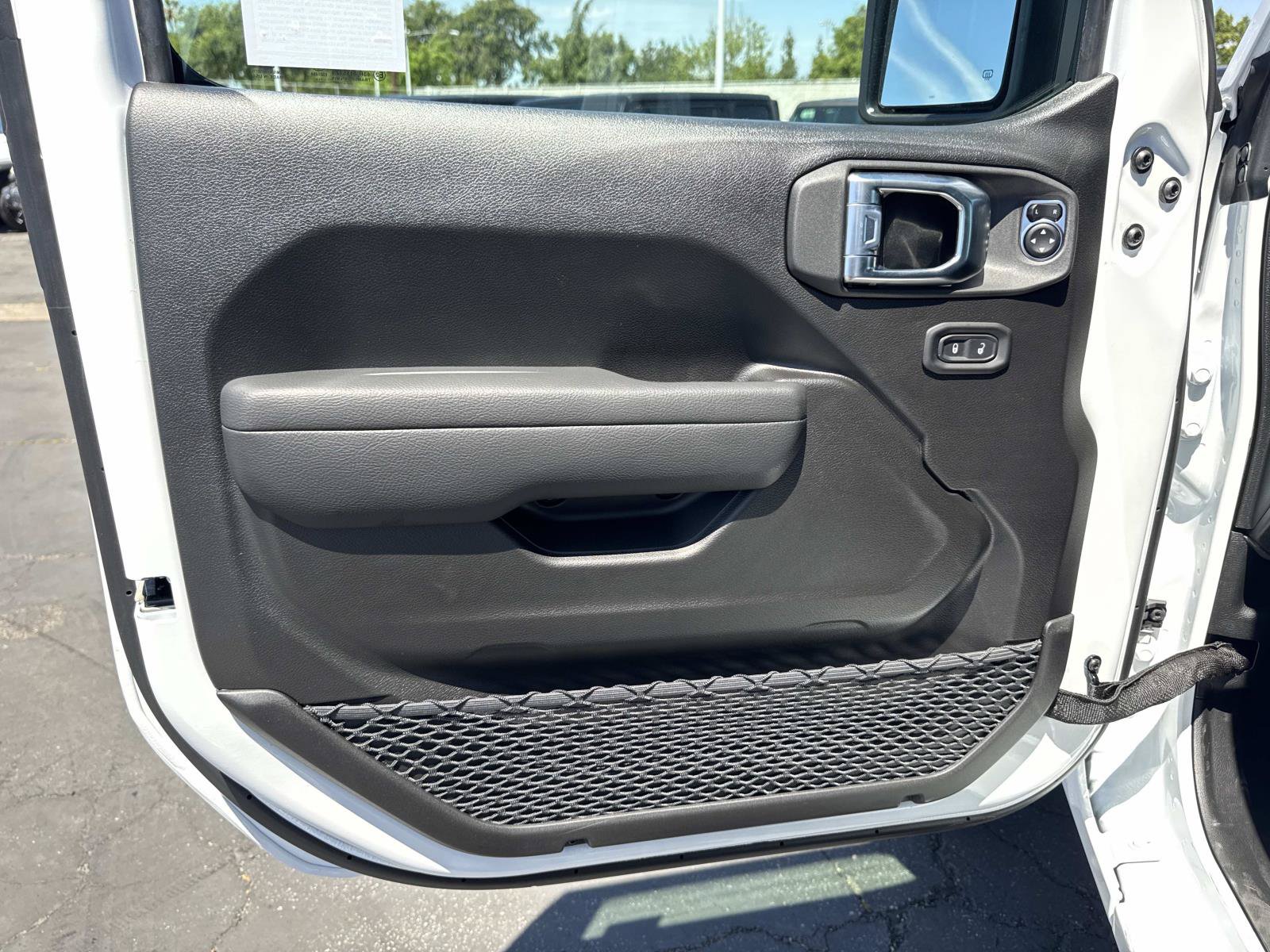 New 2026 Jeep Gladiator Sport AWD/4WD image 21