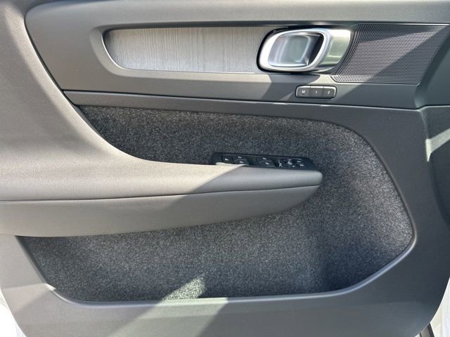 New 2026 Volvo XC40 B5 Plus w/ Protection Package Premier image 13