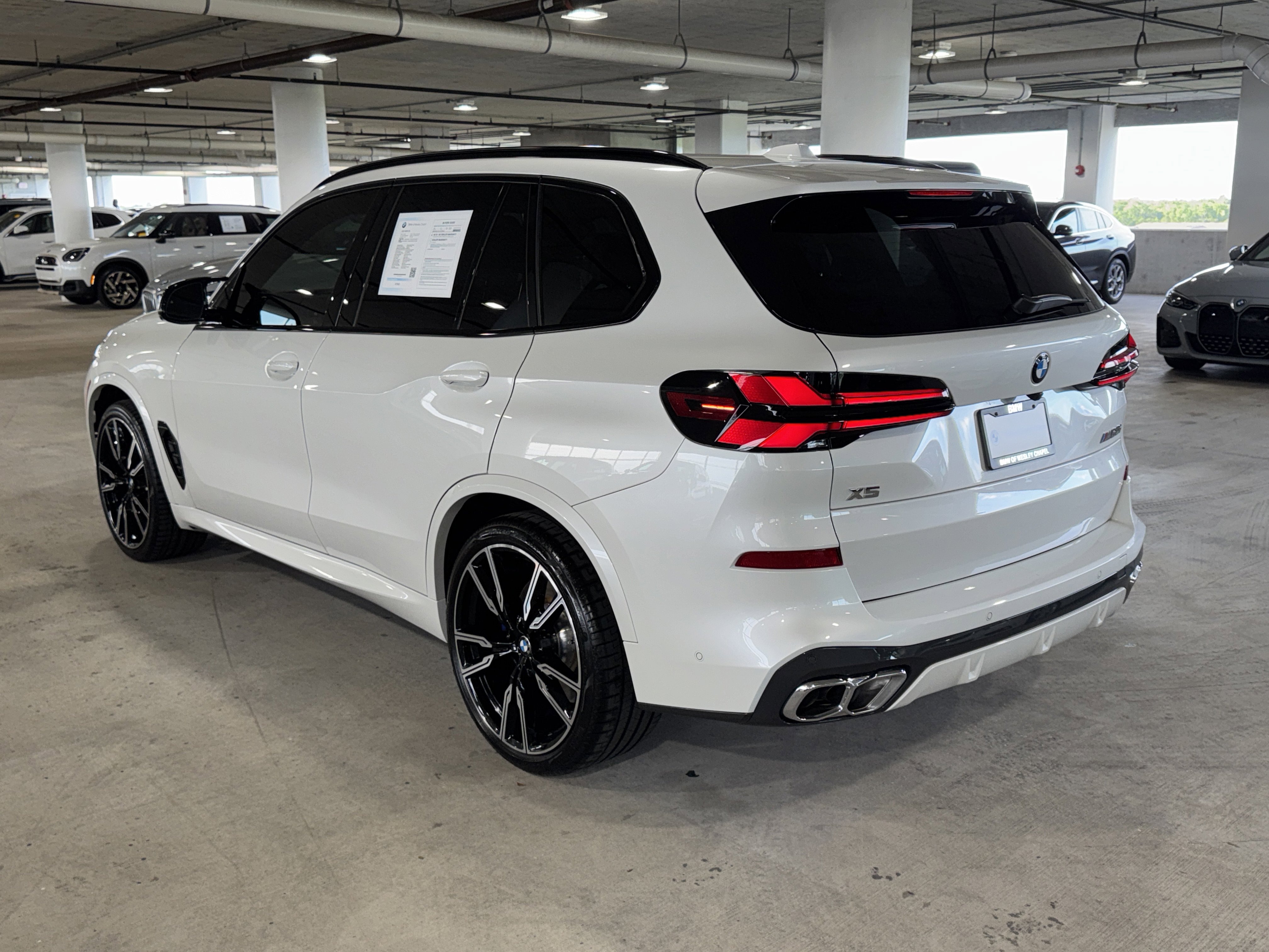 Used 2025 BMW X5 M60i image 6