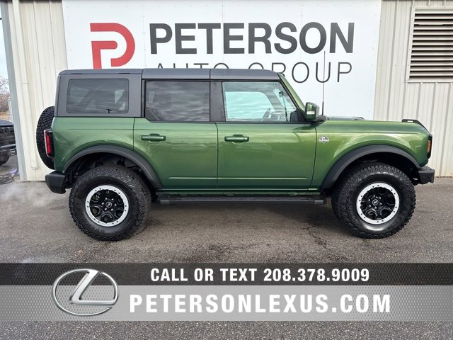 Used 2023 Ford Bronco Outer Banks w/ Sasquatch Package image 2