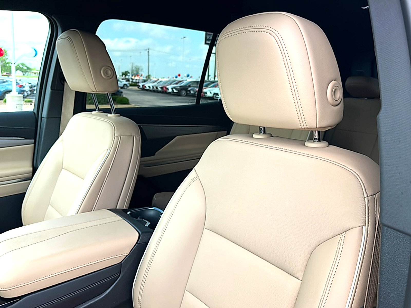New 2026 Buick Enclave Preferred w/ Power Package image 11