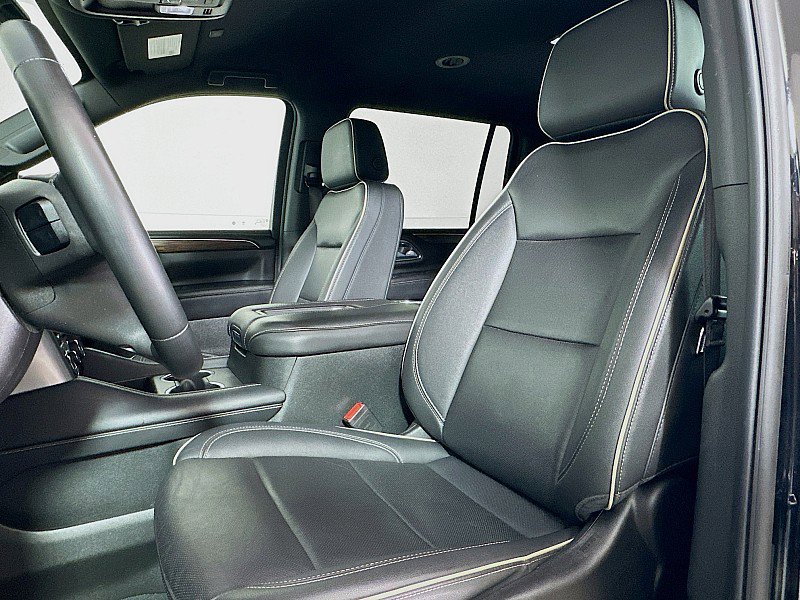 Used 2024 Chevrolet Suburban Premier AWD/4WD image 11