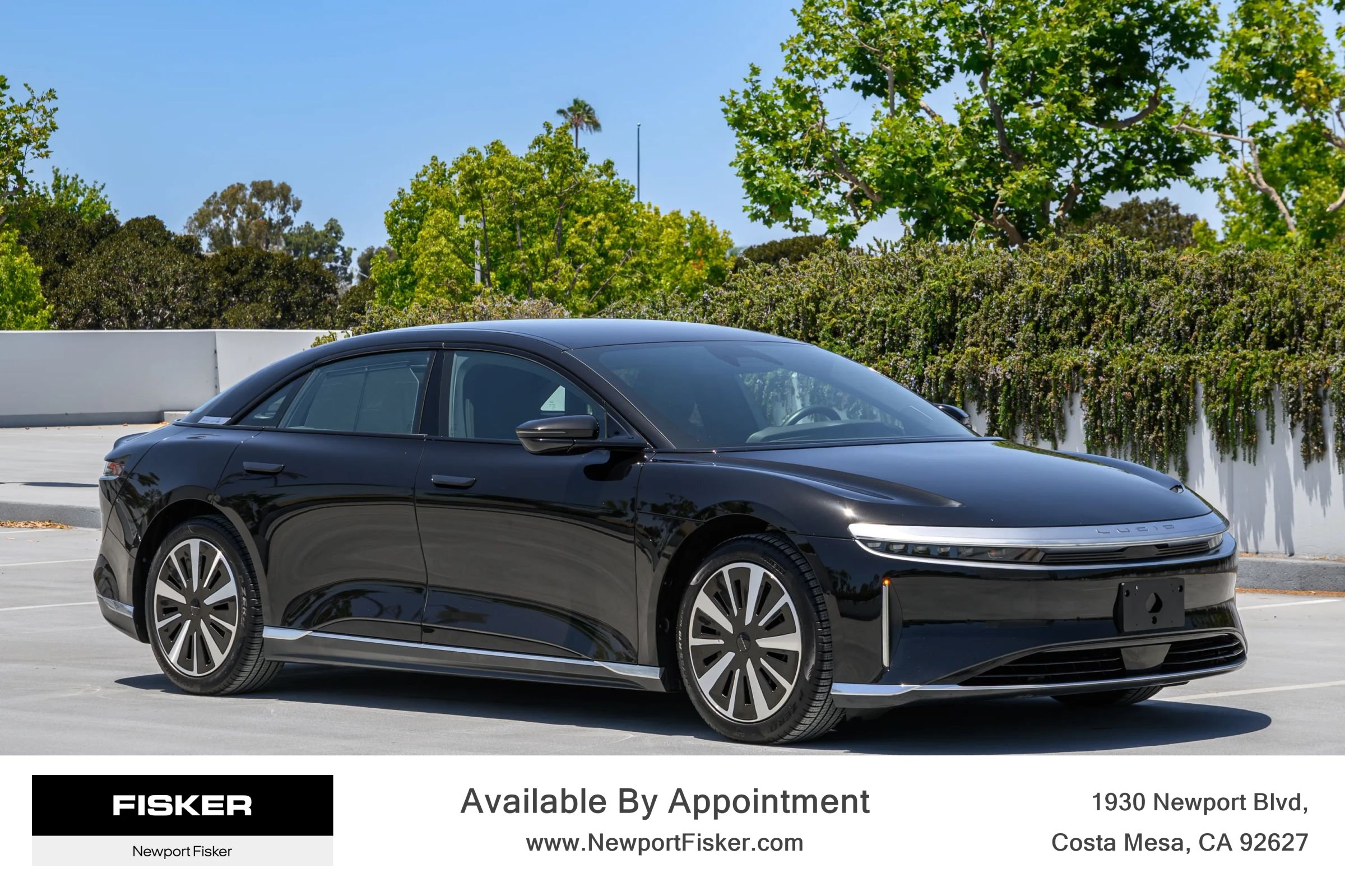 Used 2024 Lucid Air Touring AWD/4WD image 9