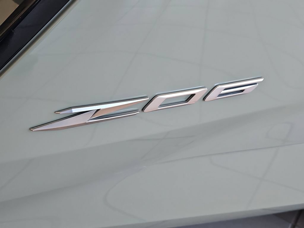 Certified 2024 Chevrolet Corvette Z06 w/ Chrome Exterior Badge Package RWD image 12