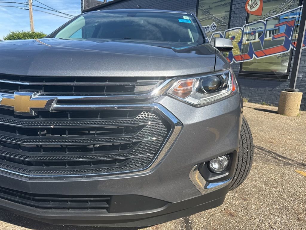Used 2019 Chevrolet Traverse LT AWD/4WD image 3