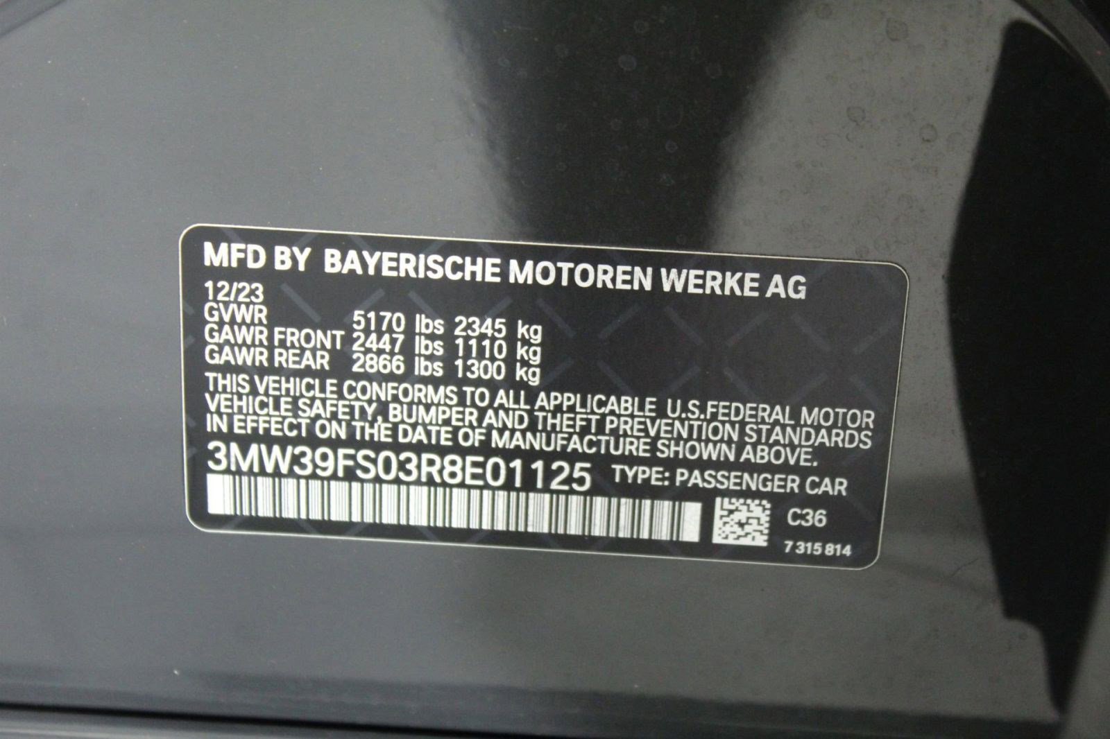 Used 2024 BMW 330e xDrive w/ Premium Package image 18