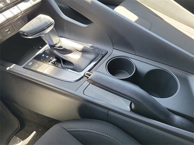 New 2025 Hyundai Elantra Sport image 12