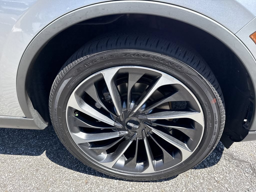 Used 2022 Lincoln Aviator Reserve w/ Equipment Group 201A AWD/4WD image 12