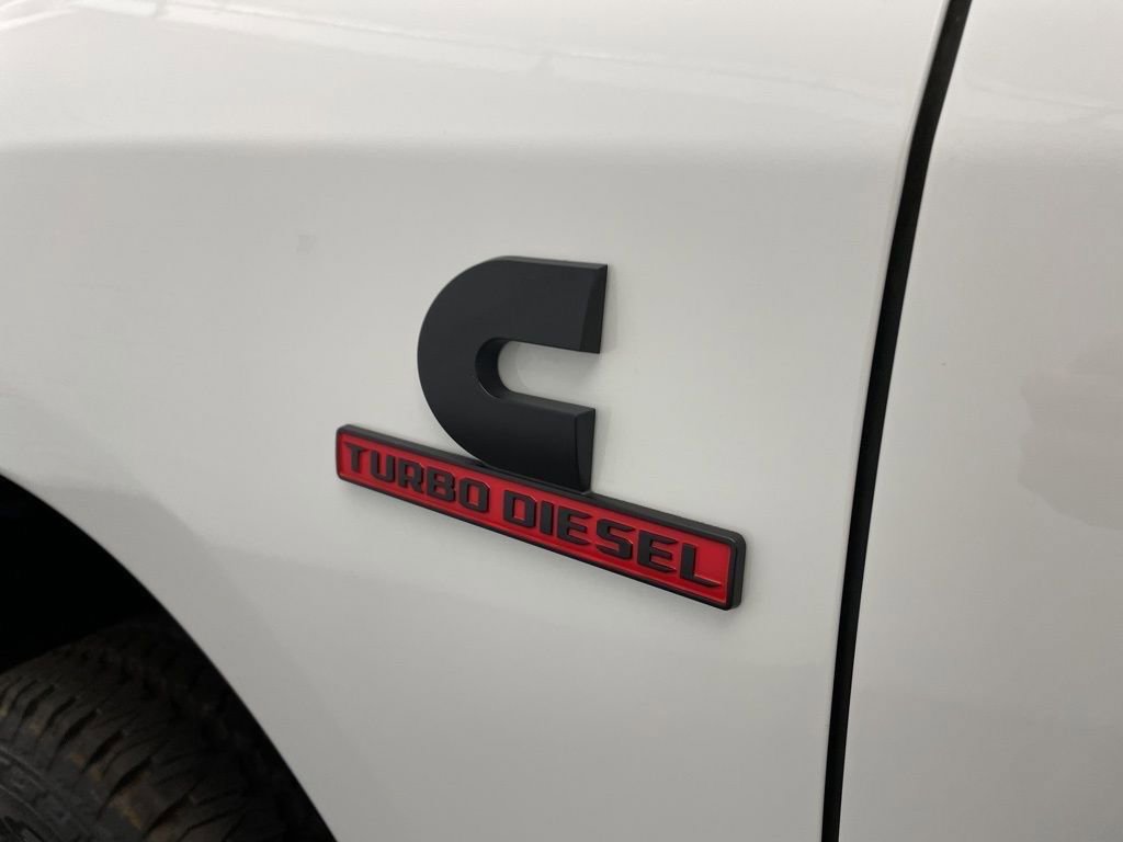 New 2026 RAM 2500 Laramie AWD/4WD image 13