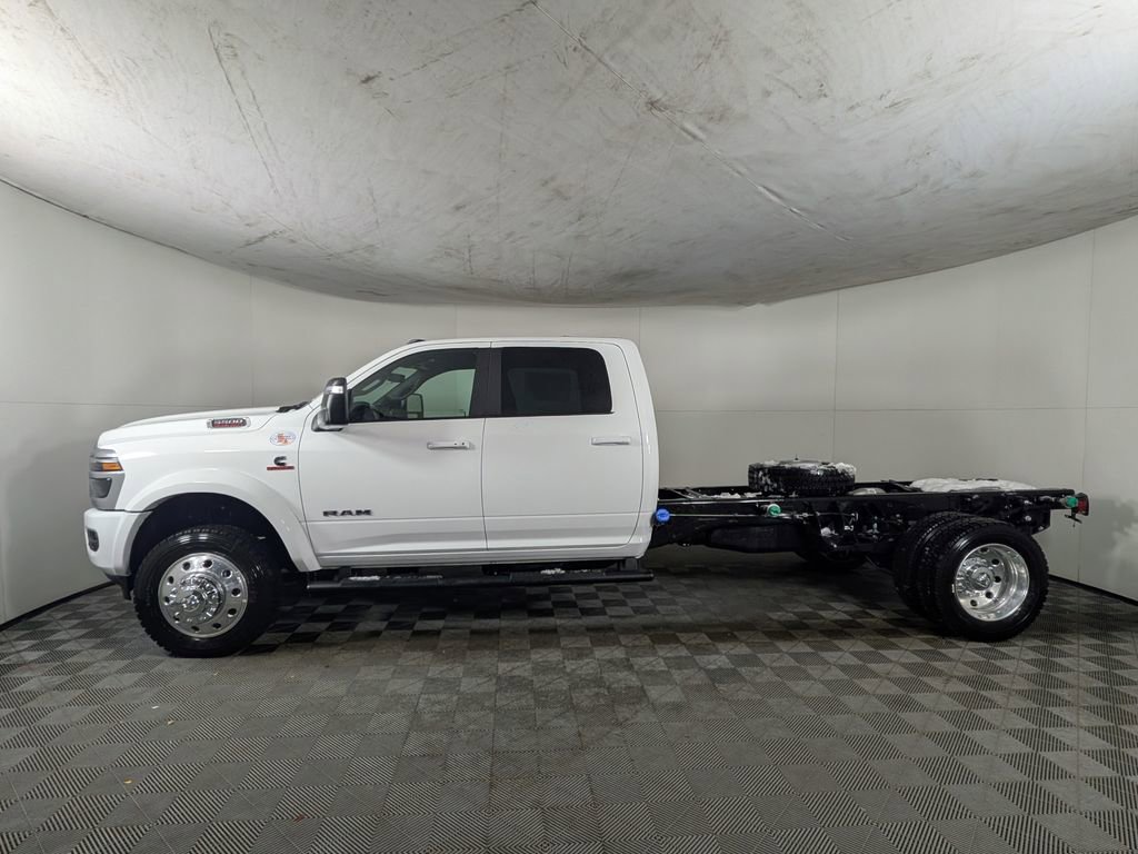 New 2026 RAM 5500 Tradesman w/ Laramie Trim Package image 3