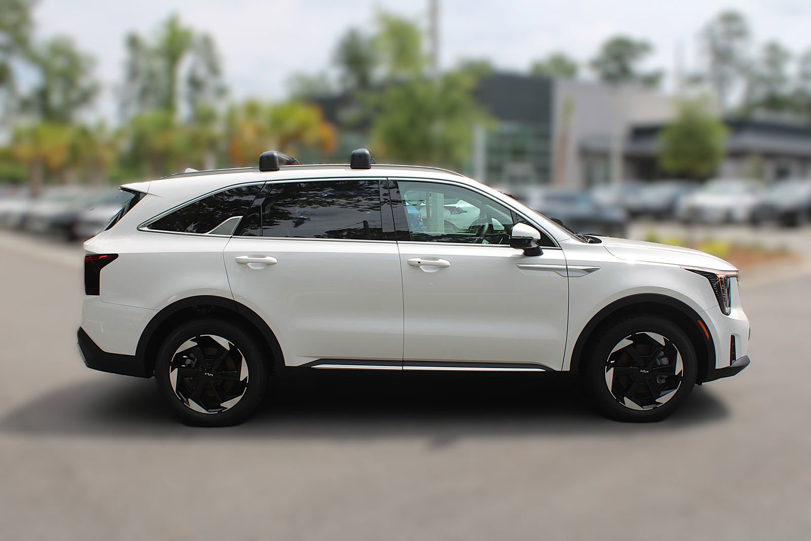 Certified 2025 Kia Sorento EX w/ EX Panoramic Sunroof Package image 15