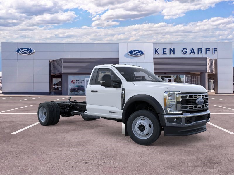 New 2025 Ford F550 4x4 Regular Cab Super Duty image 10